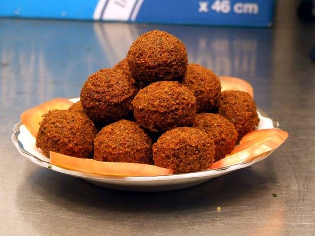 Falafel (10 pcs).